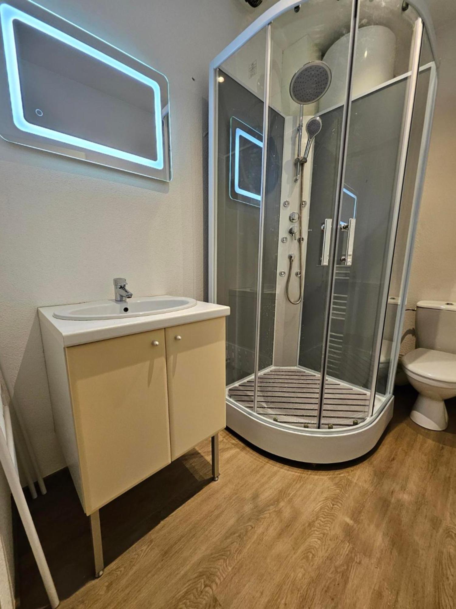 Gite Eglantine 2 A 6 Personnes Avec Spa Et Salle De Jeux Dans La Residence Ventron Exterior photo